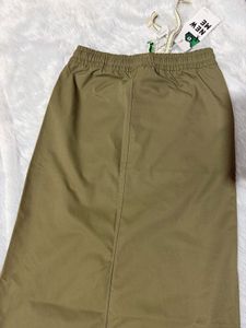 OLIVE MIDI SKIRT