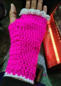 Crocheted Arm Warmers with Bows