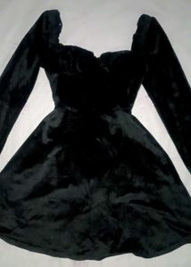 Elegant Black Velvet Dress