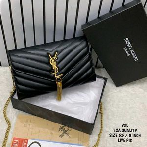 YSL*SAINT LAURENT CASSANDRE ENVELOPE SLING
