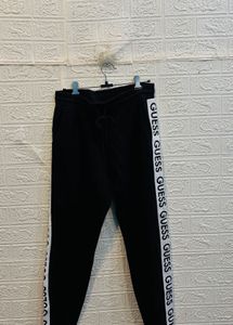 🇬🇧 Guess imported Jogger Pants
