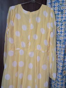 Chic Yellow Polka Dot Dress