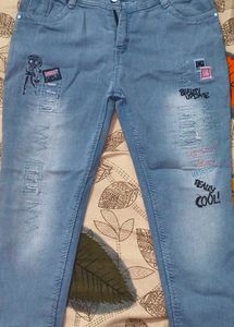 Skyblue Women Stylish Skinny jeans 👖