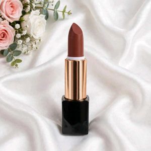 Luxurious Matte Lipstick Sugar Almond