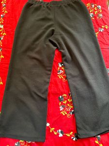 Stylish Black Wide-Leg Pants