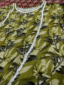 Green Floral Print Kurti set with Lace Trim