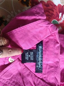 pink shirt totely new no defect
