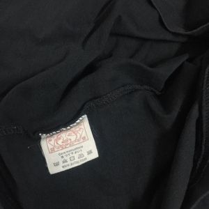 EVISU embroidery vtg Black T-Shirt with Logo