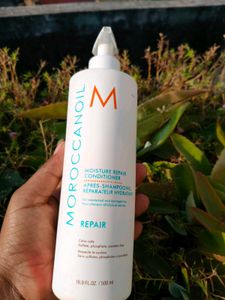 Moroccanoil Moisture Repair Conditioner