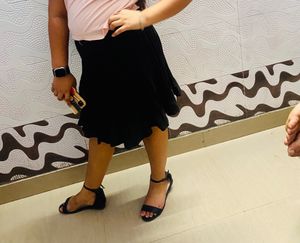 Brown Stretchable Skirt
