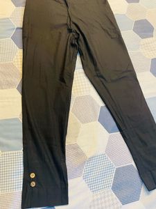 combo of 2 Black &amp; White Pants Set