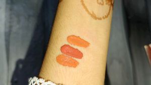 Lipstick Swatches - Orange & Coral Shades