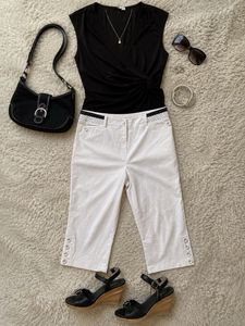 Y2K Chic White Capris