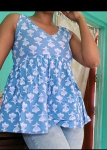 combo offer -Elegant Sleeveless Printed Kurta