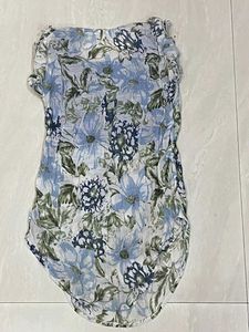 Floral Print Sheer Top with attached Inner