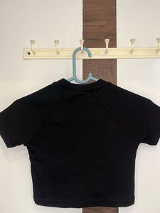 Basic Black Cropped Top