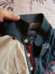 Men Tshirt With Flaw