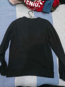 Classic Black Long-Sleeve T-Shirt