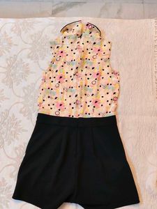Chic Floral Print Jumpsuit with Black Shorts