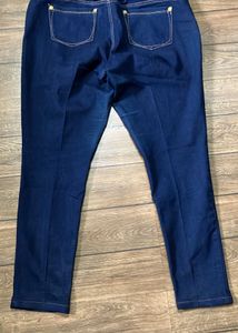 Dark Wash Pull-On Jeans