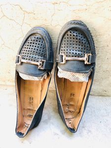 2 pair jutti