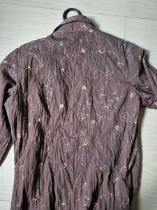 90s Vintage Linen Blend top: Brown Floral Embro