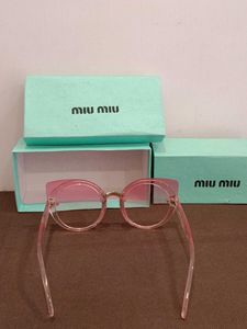 Miu-Miu women's sungla