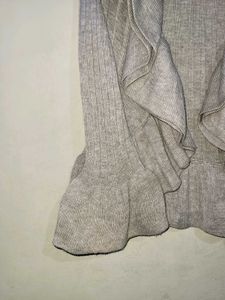 Elegant Ruffle Cardigan Top