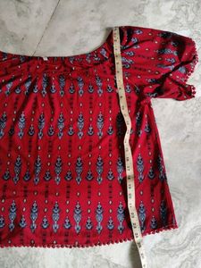 Bust 48 Off shoulder Top