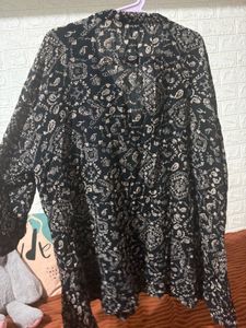 Stylish Black Paisley Print Tunic Top