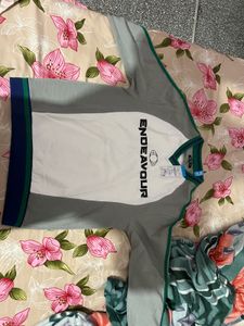 Stylish Colorblock Sweatshirt