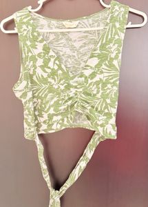 Floral Tie-Front Crop Top