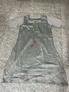 Elegant Grey Kurta with Pink Tassels