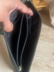 Preloved Hidesign Chic Green Textured Wallet