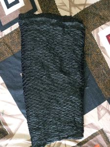Elegant Black Scarf with Fringe