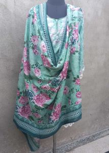 Elegant Floral Kurta Set