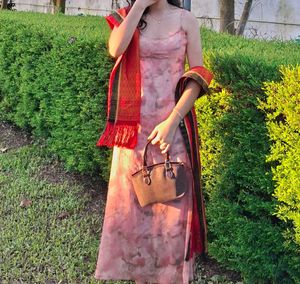 Elegant Floral Print Spaghetti Strap Dress