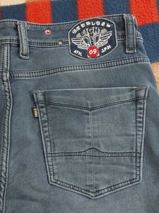 jeans with sweatshirt
