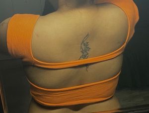 🧡 Orange Ribbed Twist Crop Top