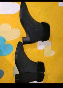 🇮🇹Italian Sparkly Black Ankle Boots