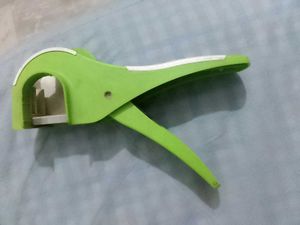 Copper Bottom  Steel Tope With Free Veg. Chopper