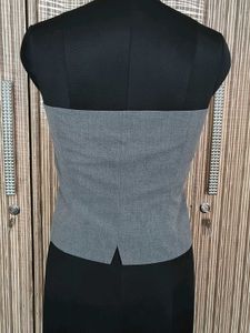 Chic Grey Strapless Vest Top