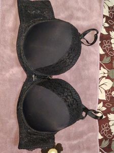 Lace Trim Padded Bra