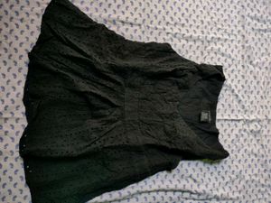 Black Peplum Cute Top Lipstick Combo