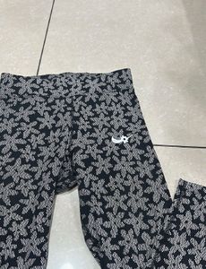 Nike Women's Printed Leggings