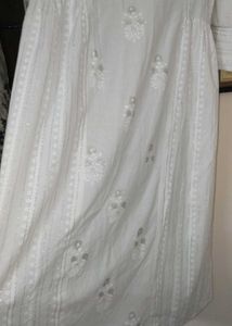Women's Sangria White Kurti Set