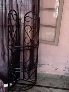 Corner Stand