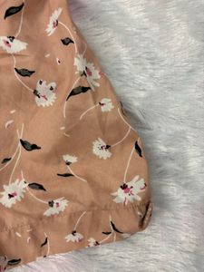 Floral Print Tie Waist Shorts