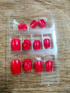 Red Decorative False Nails