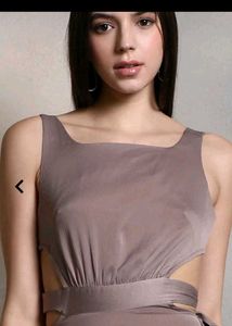 Elegant Cutout Midi Dr